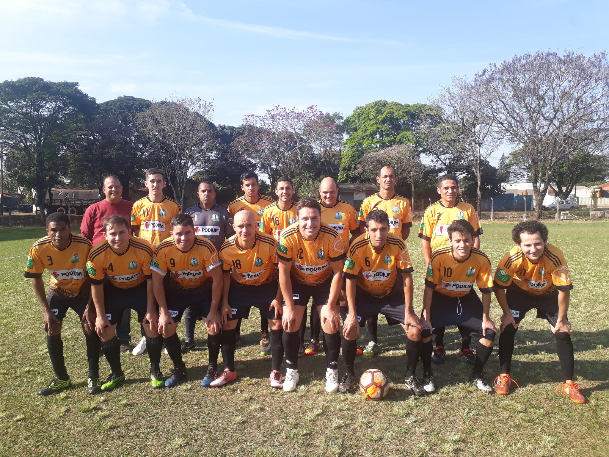 Fotos Futebol De Campo - Álbuns de fotos - Curitiba / Metropolitana -  Sistema Fiep - Jogos do Sesi - Fase Municipal e Regional - Curitiba /  Metropolitana